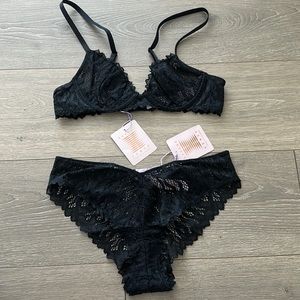 Savage X Fenty Black Lace Lingerie Set